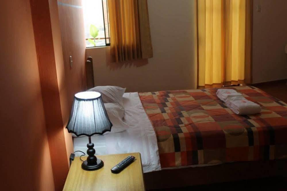 Hotel Sol De Уанчако Екстер'єр фото